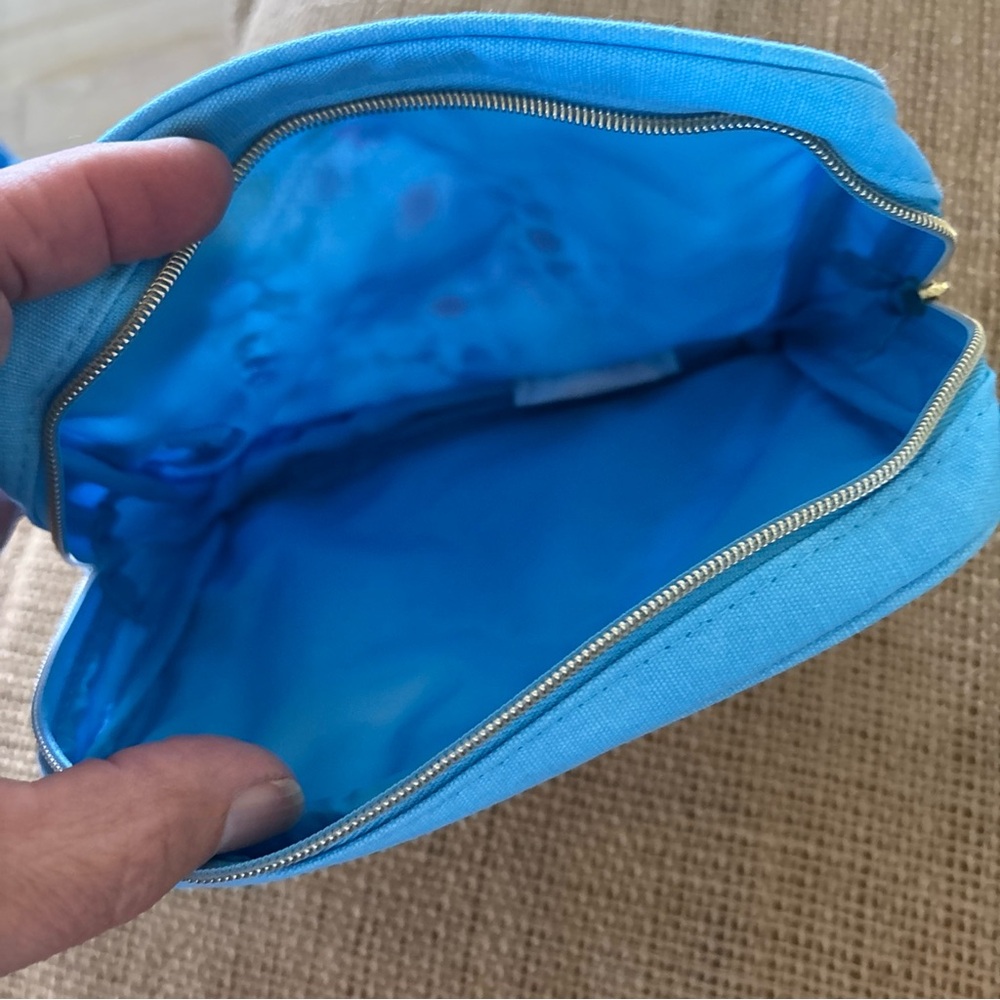 ESTEE LAUDER Makeup Cosmetic Bag Amber Locke Blue Floral Special Edition New! - Picture 5 of 5
